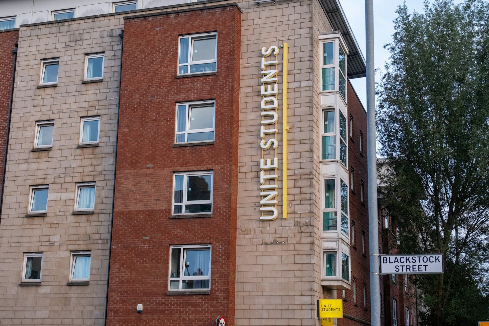 Best UK Universities for Accommodation for Nepali Students